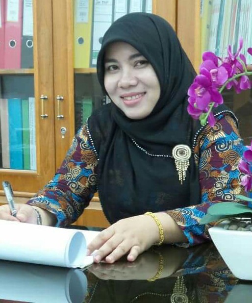 Dr. Novi Safriani, S.TP., M.Sc